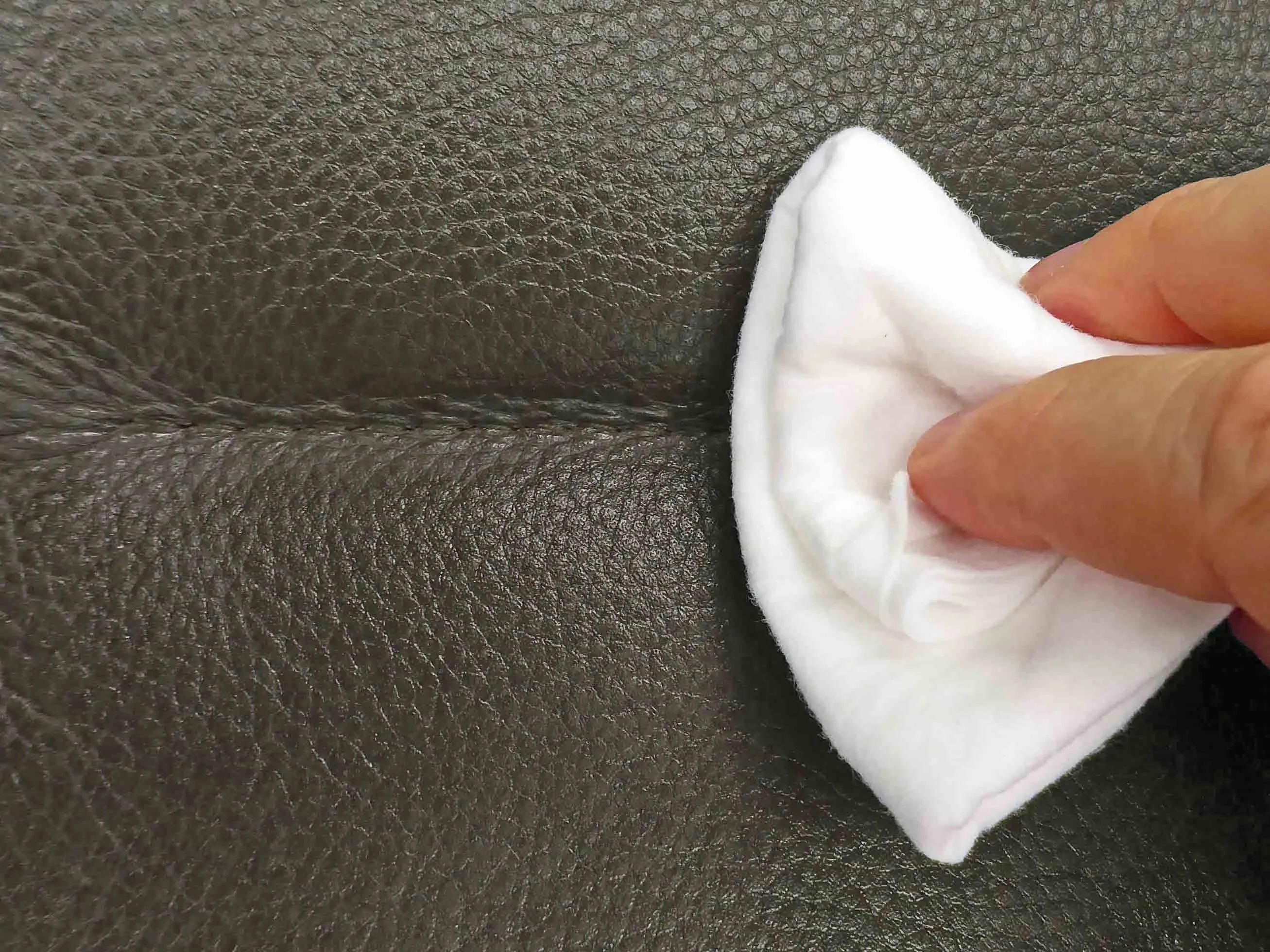 Artificial Leather Cleaning & Conditioning Kit
