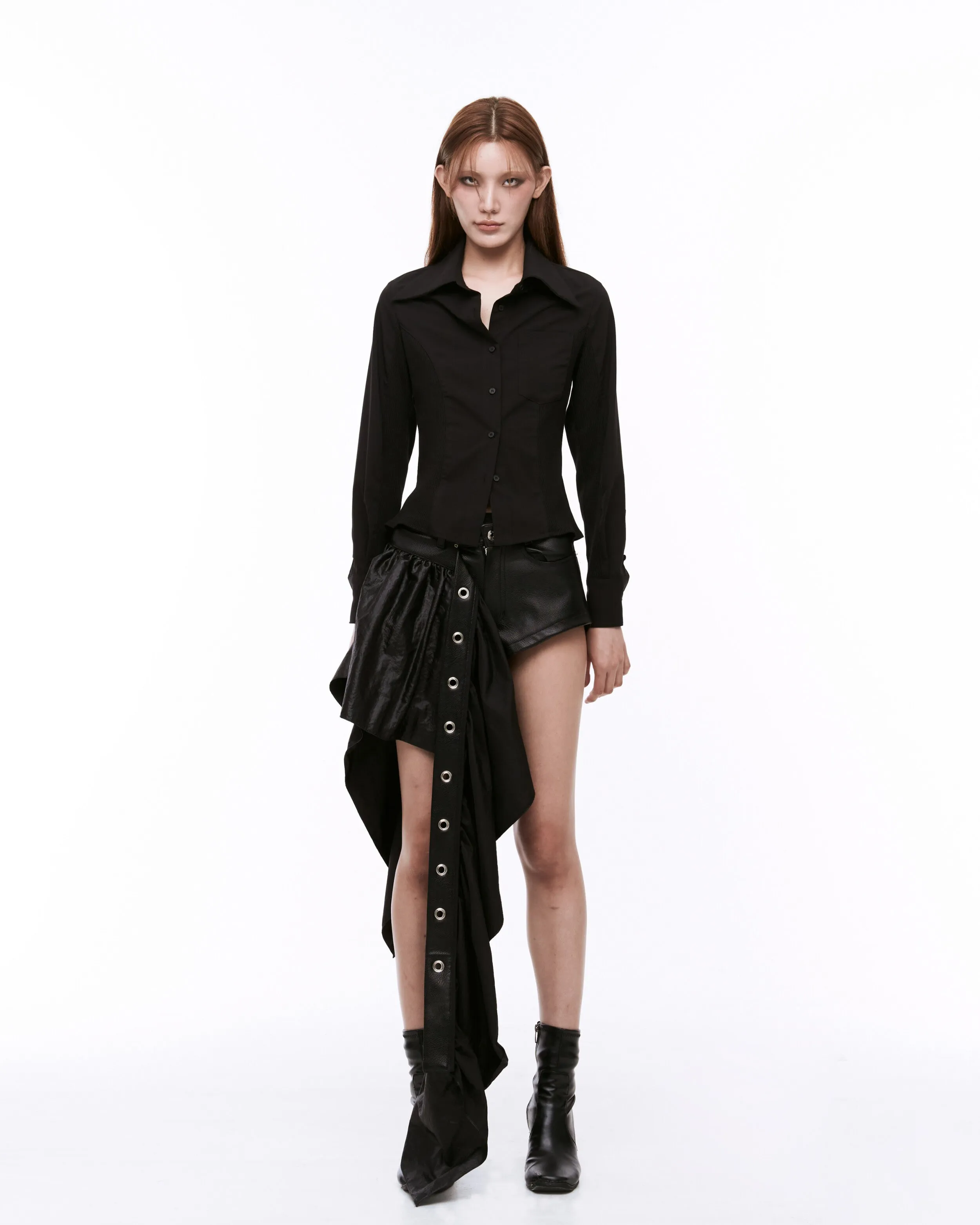 Artificial leather draping short pants black