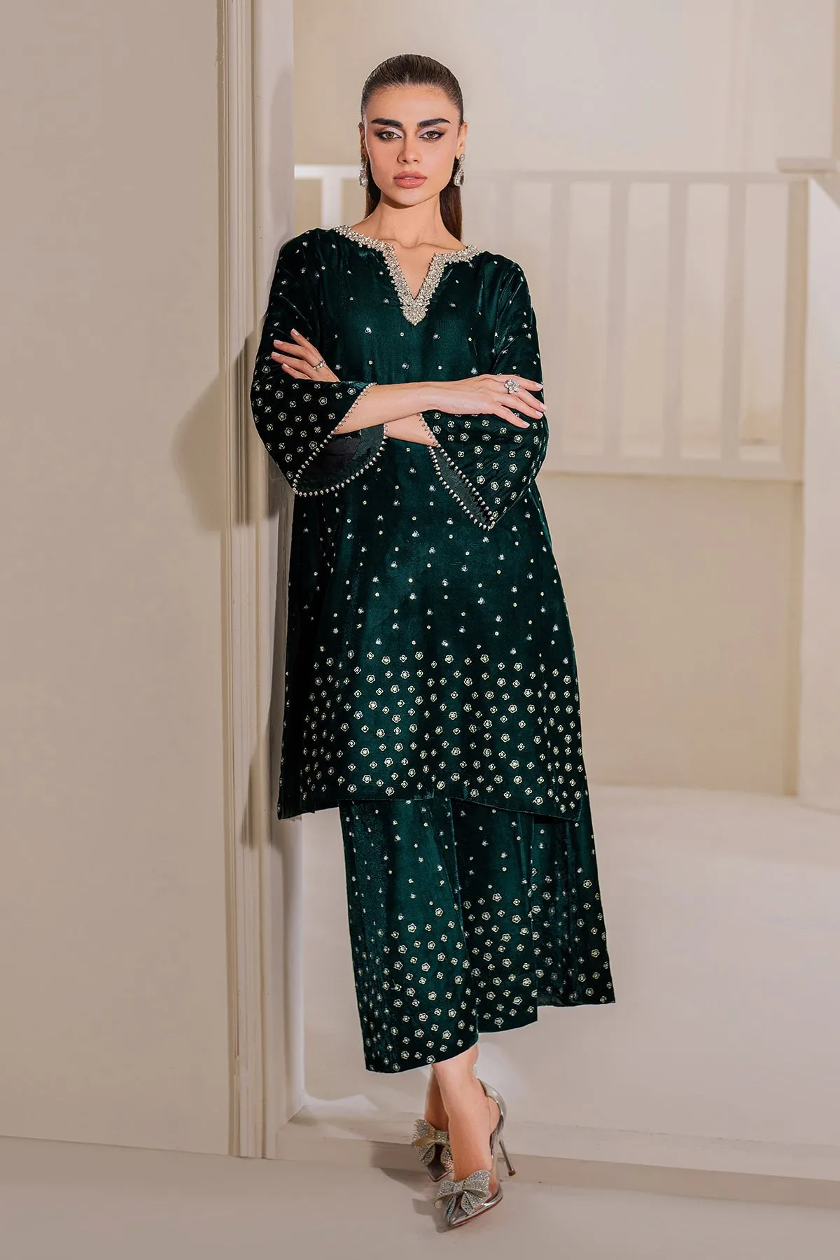 Baroque Velvets'24 - EMBROIDERED VELVET PR-1022