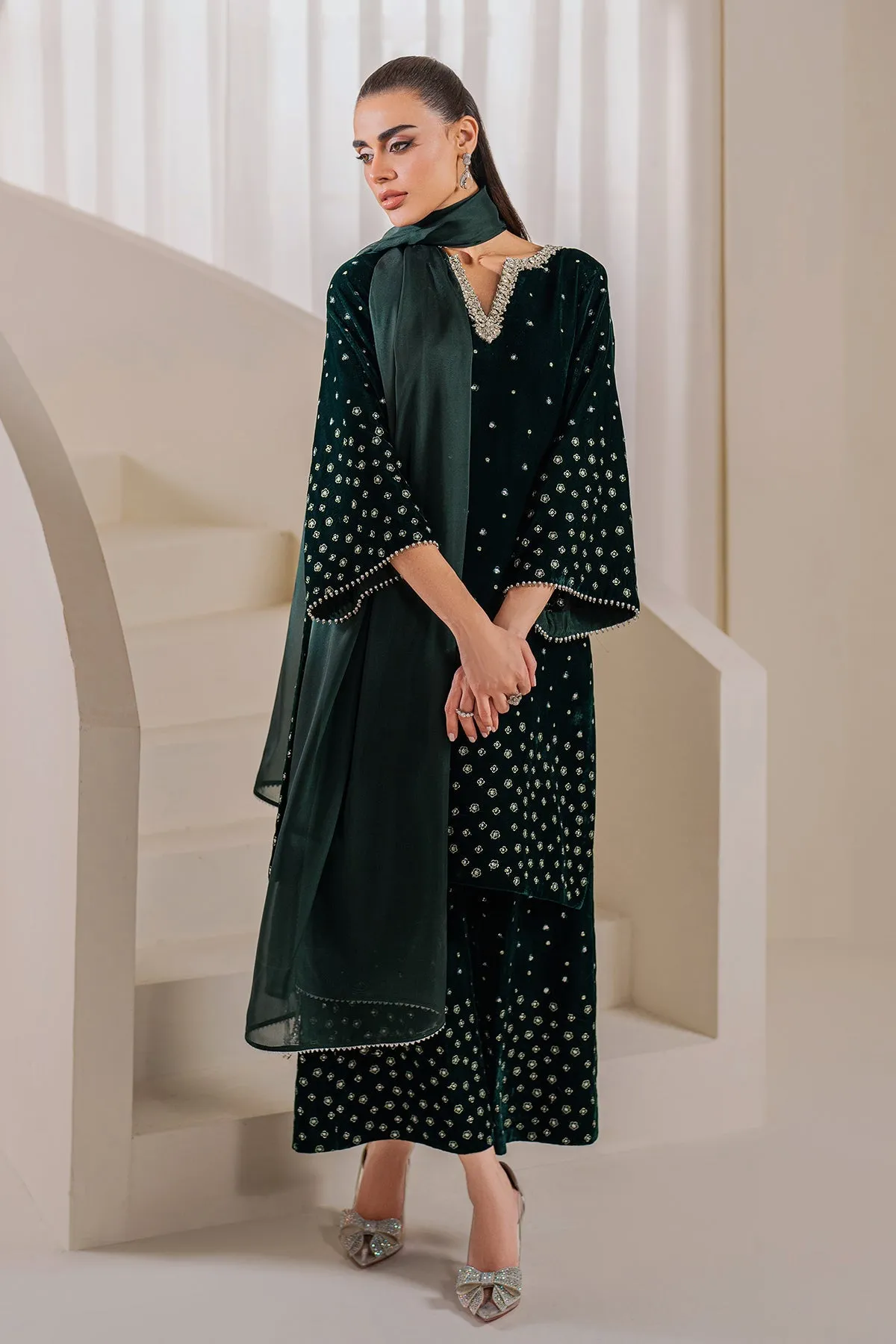 Baroque Velvets'24 - EMBROIDERED VELVET PR-1022