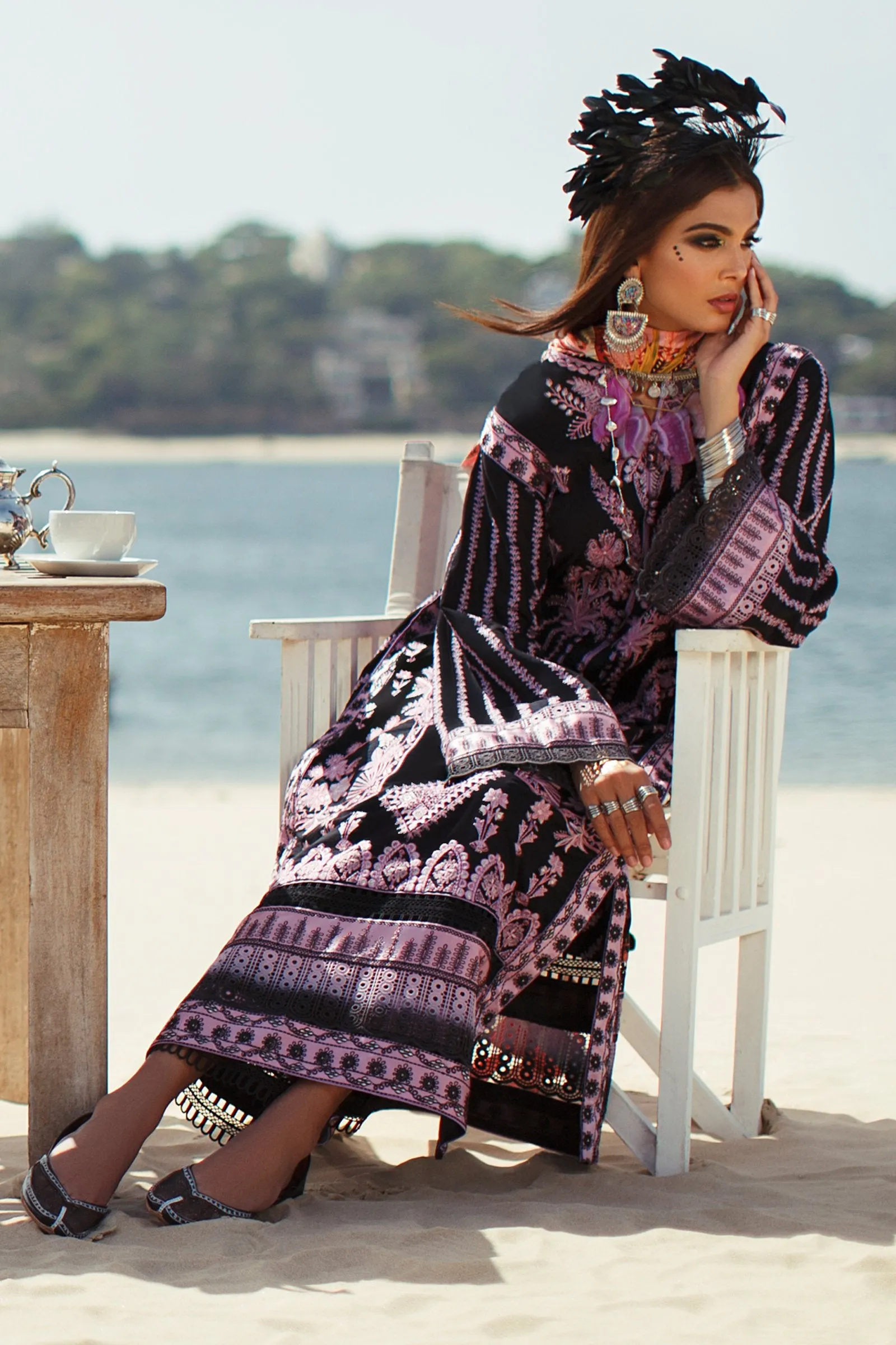 Élan Luxury Lawn Collection 2020 – EL-06 A (JIONI)