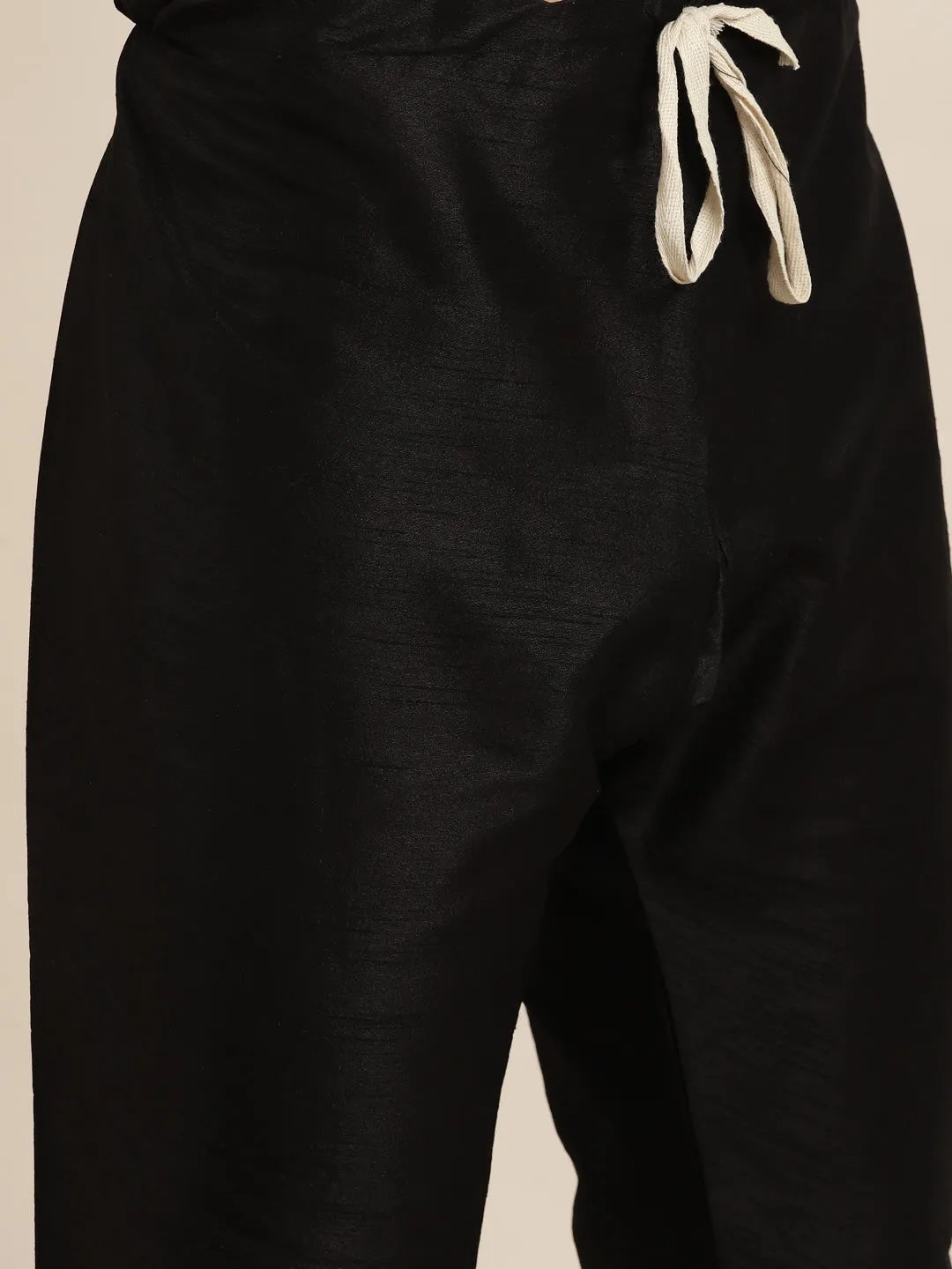 Men's Silk Blend Black Kurta Pyjama & Silk Blend Grey Embroidered Nehrujacket - Sojanya
